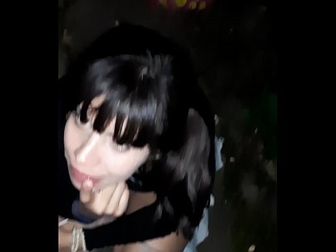 ❤️ На улица отечен пенис во замена за бонбони ❌ Супер секс кај нас ️❤